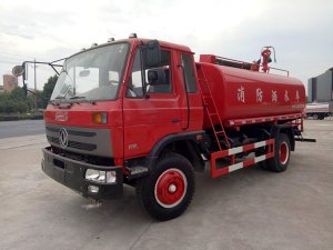 東風(fēng)145型10噸簡易消防車