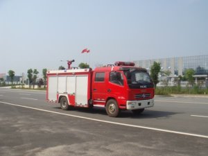 東風(fēng)3.5噸水罐消防車