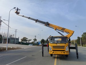 江鈴26米直臂高空作業車