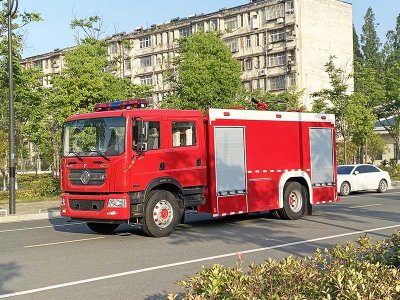 東風(fēng)D9消防車